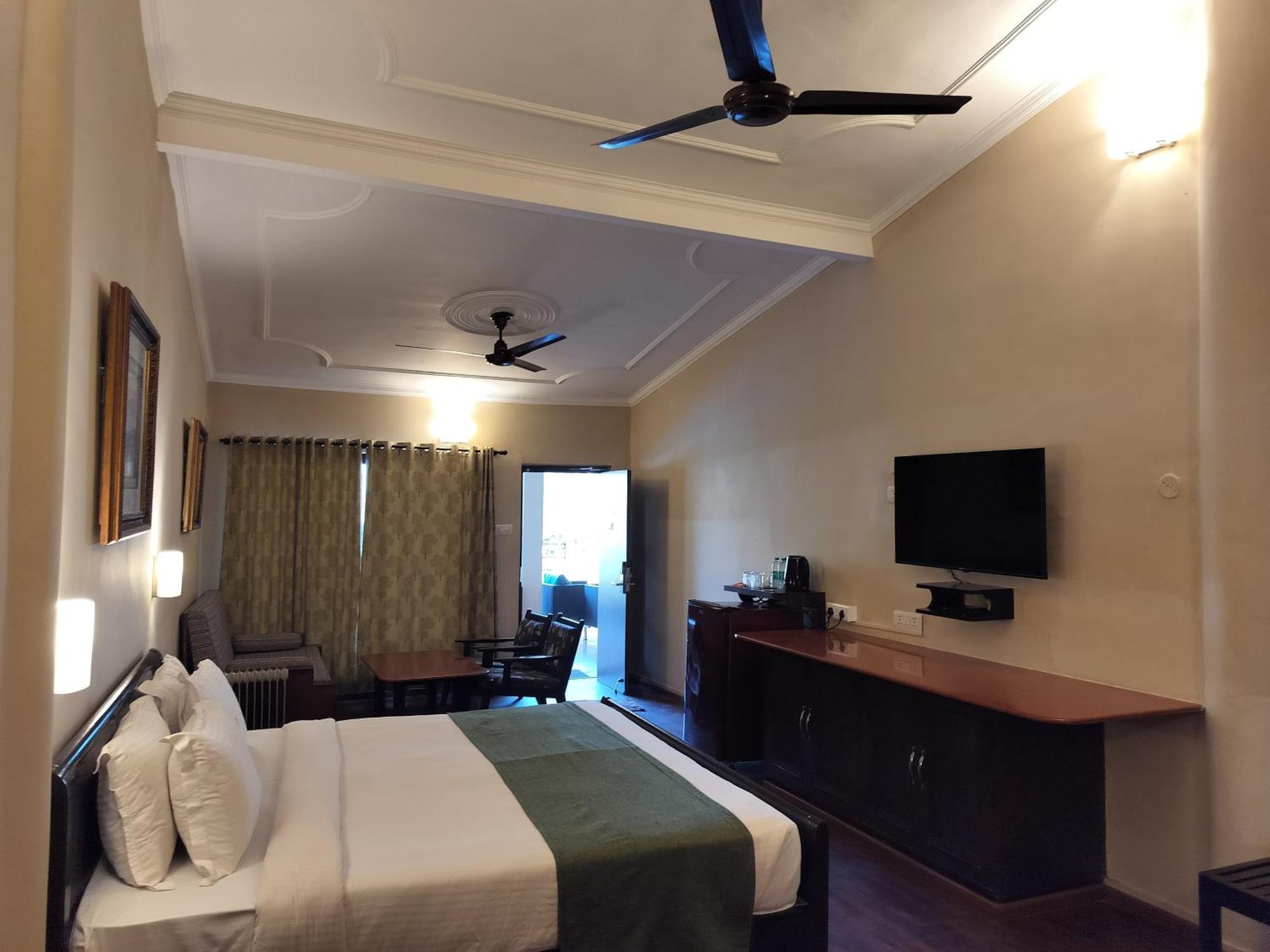 Bel-La Monde Hotel "Riverside" - Jim Corbett Garjia Exteriér fotografie