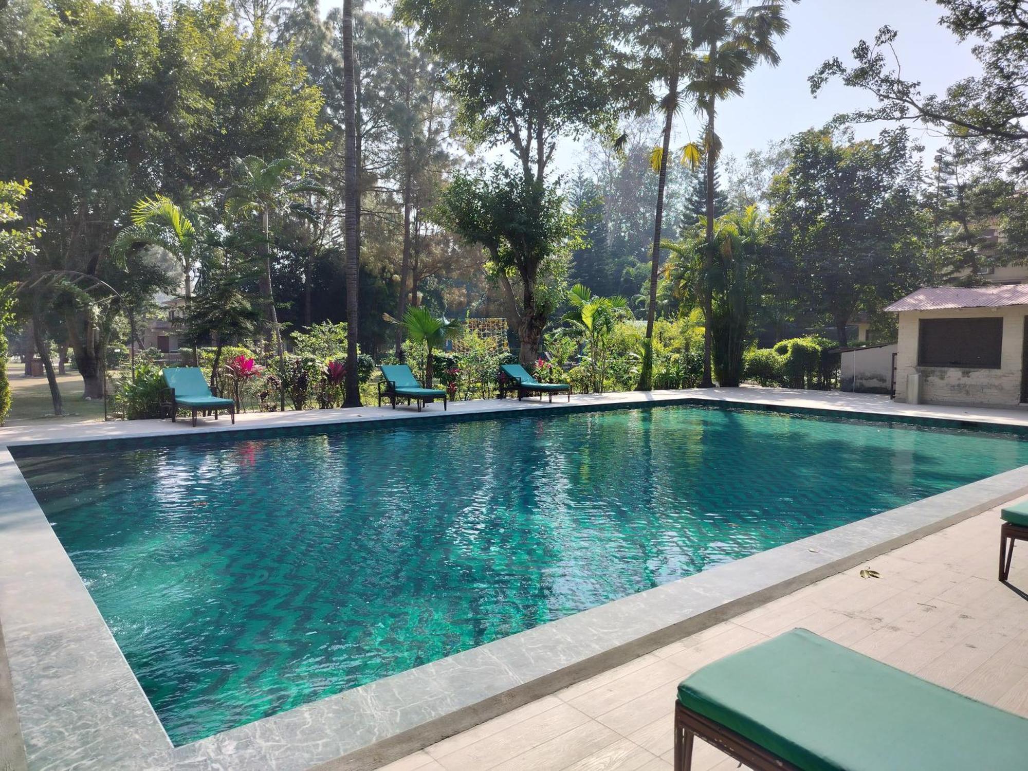 Bel-La Monde Hotel "Riverside" - Jim Corbett Garjia Exteriér fotografie